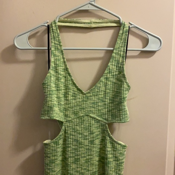 Green Maxi Dress with Halter Top Size S - Picture 2 of 4